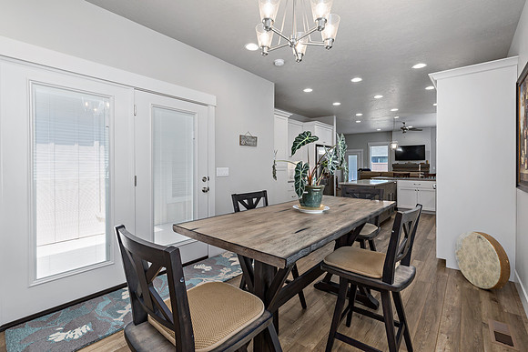1306 Bolton-19