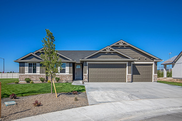 1501 Loch Ness Ave-1