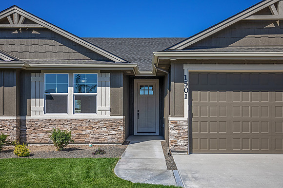 1501 Loch Ness Ave-3